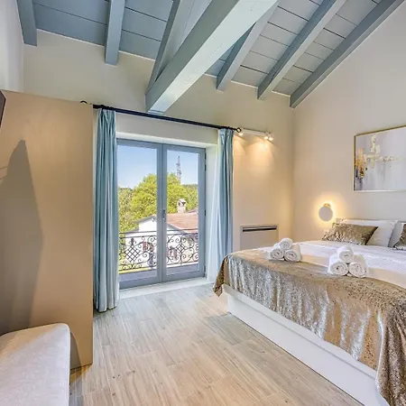 Villa Stara Hiza *