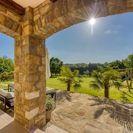 Stara Hiza Novaki Pazinski